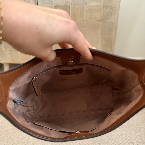 Kate Spade Small 454 Tan Leather Shoulder Bag- Like New - Picture 5 of 8